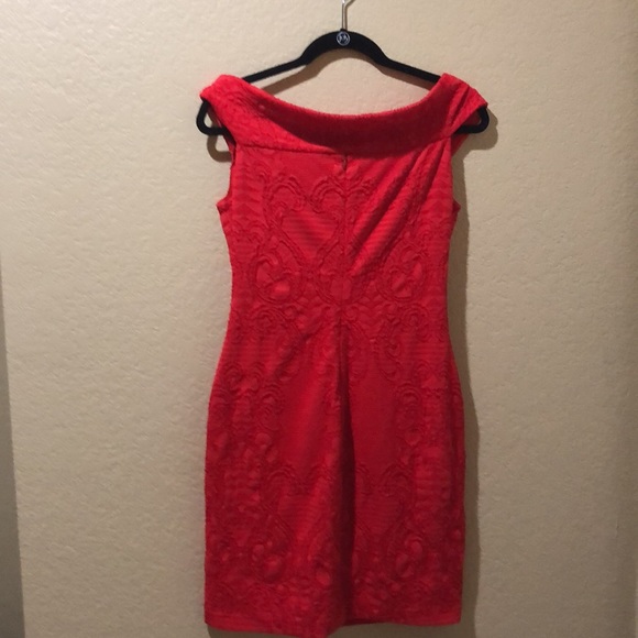 Lady in RED! - Picture 2 of 4